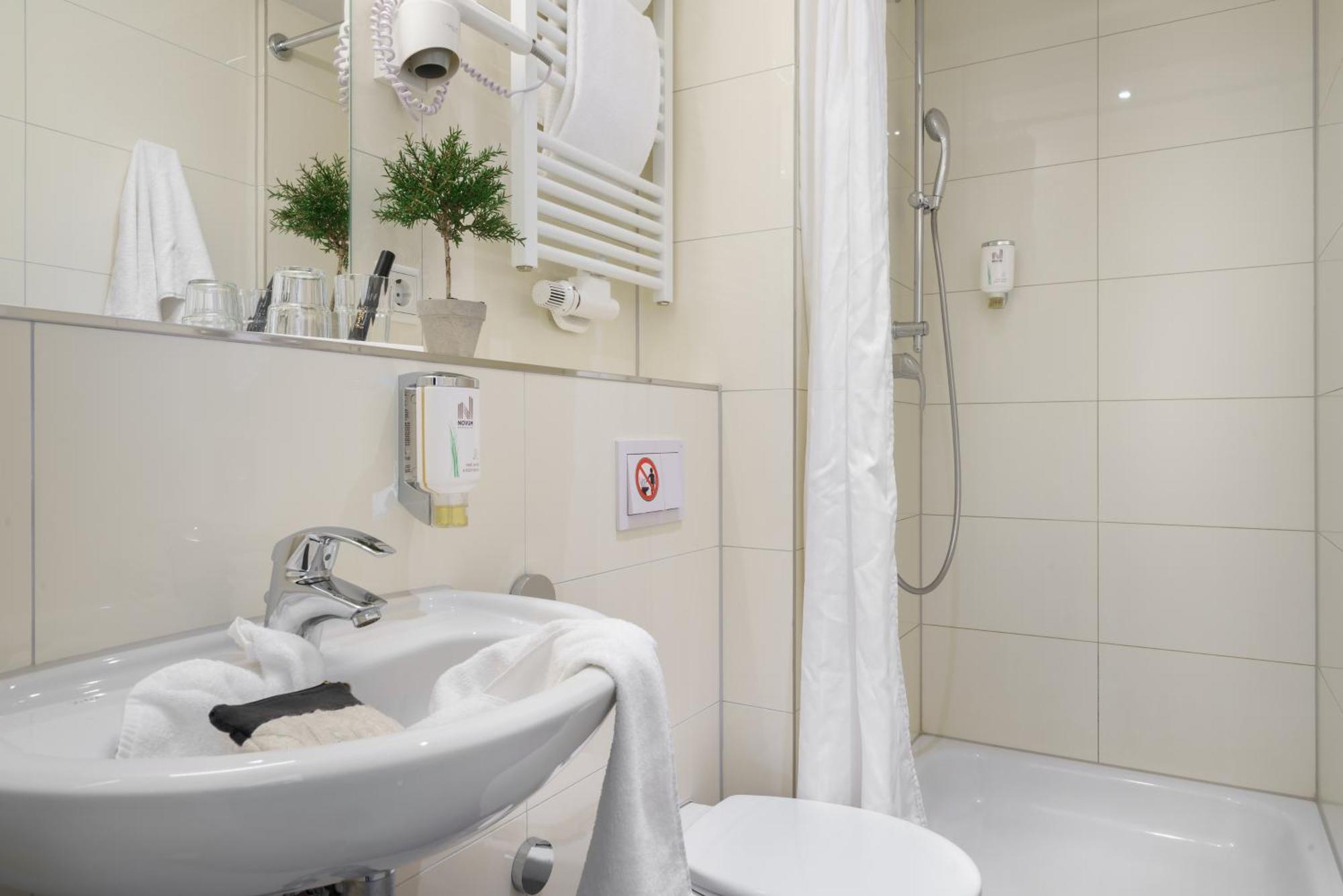 Economy Single Room